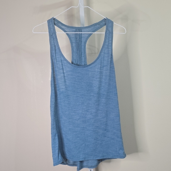 Lululemon Athletic Sky Blue‎ Racerback Ladies Tank - Picture 1 of 6
